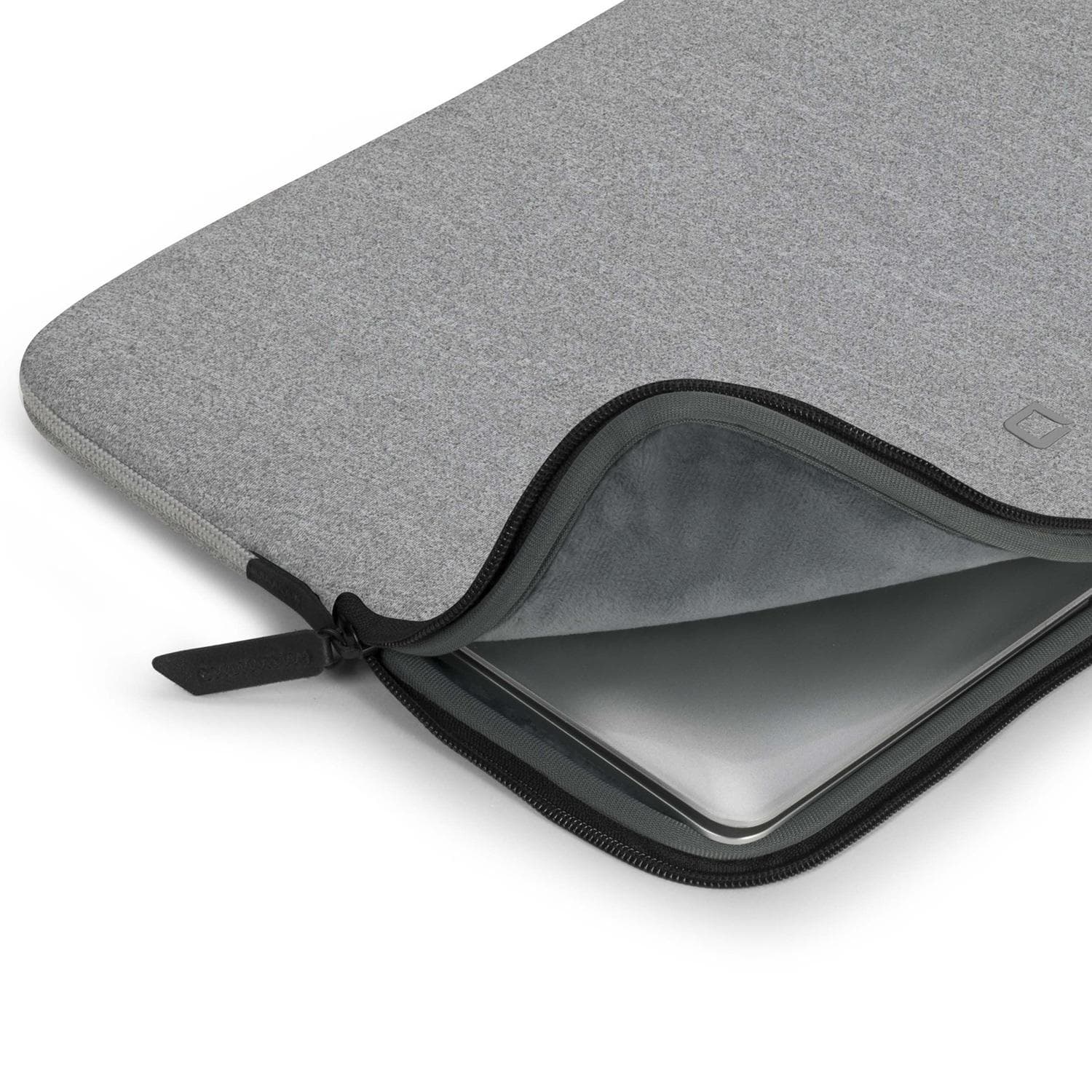 Etui Dicota Urban D32025 do MacBook Air 15&amp;quot;
