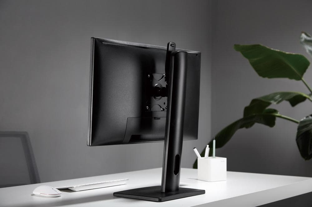 Stojak na monitor 17&amp;quot;-32&amp;quot; z regulacją wysokości do 7 kg Gembird czarny